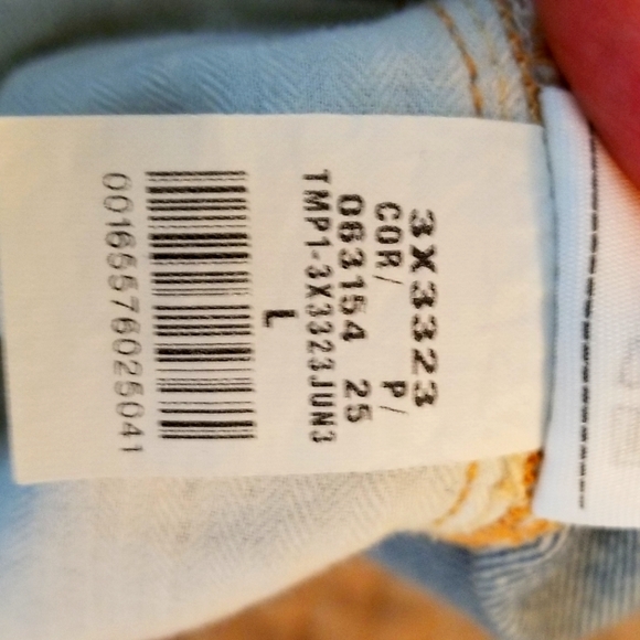 Hollister Denim Overall Shorts- NWOT - Picture 3 of 6